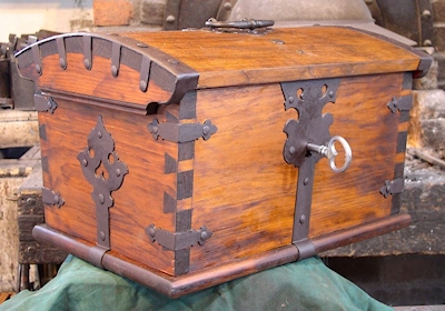 Latane Saint Lucia Crown Chest